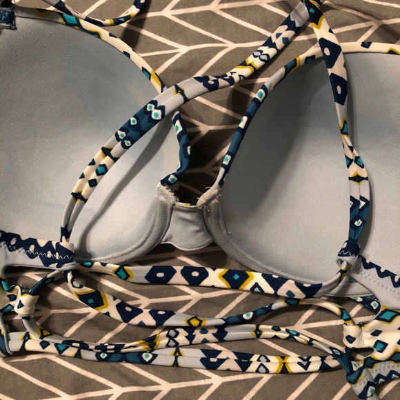 Aerie swim top size 34D - Picture 4 of 5